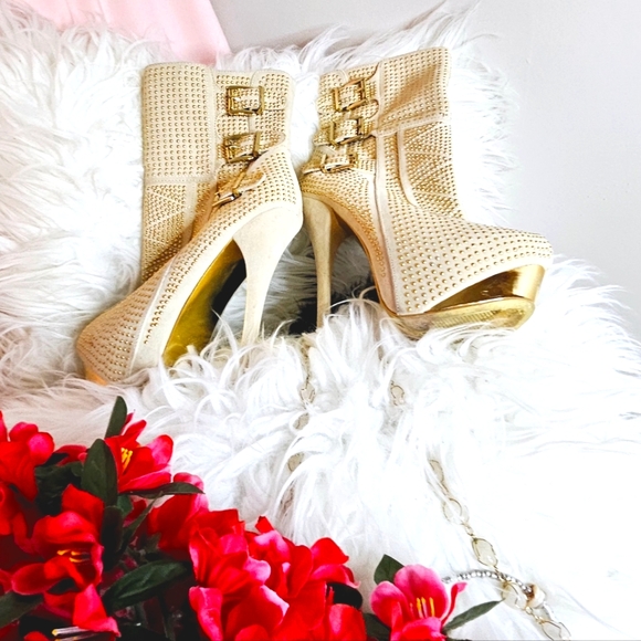Exquisite Golden Studded Platform Mid-Calf Boots, Leather and Suede, S 7.5 H 6" - Picture 3 of 11